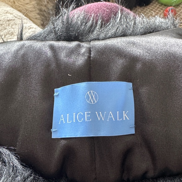 Alice Walk - Picture 7 of 7